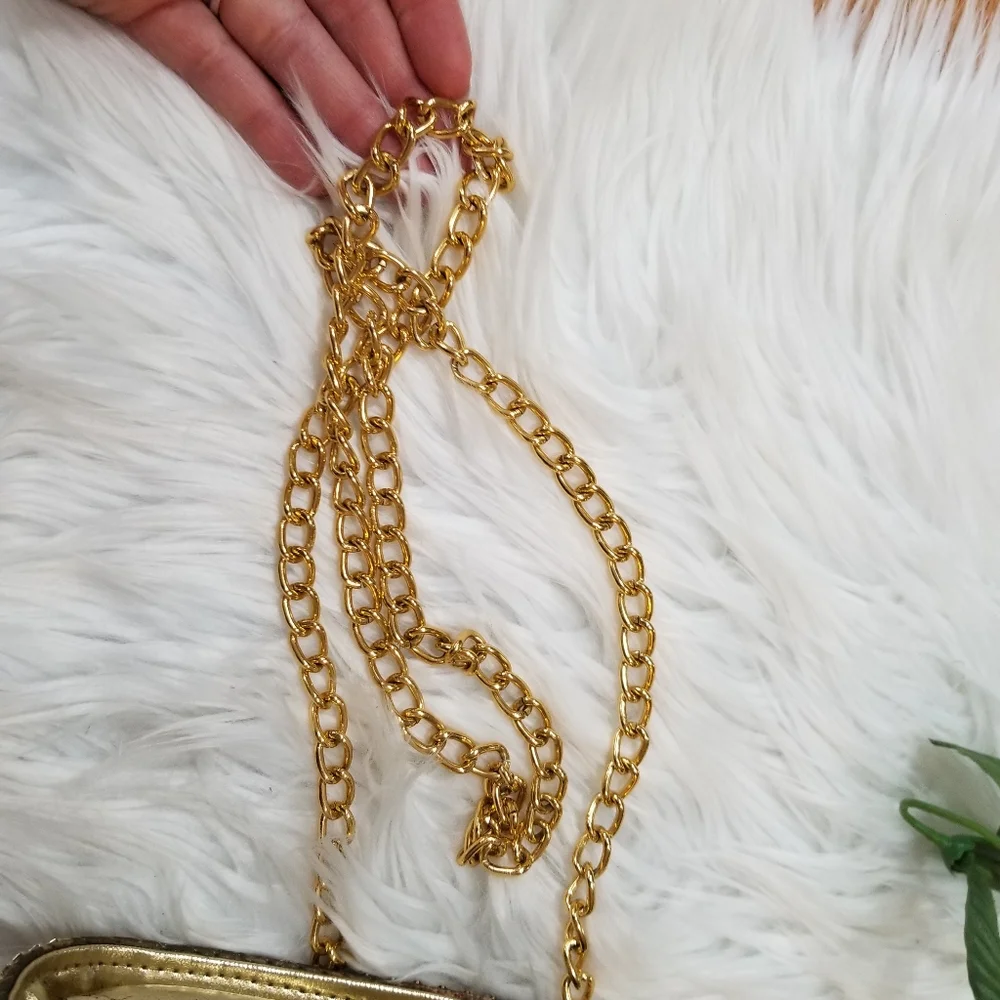 Gold Mesh Evening Clucht Crossbody Bag.